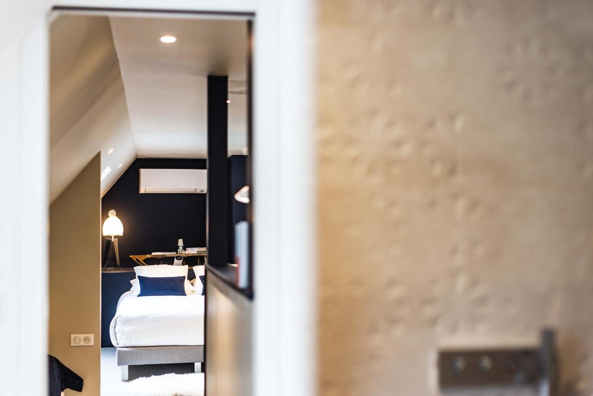 La Sainthilarienne Bed & Breakfast ภายนอก รูปภาพ