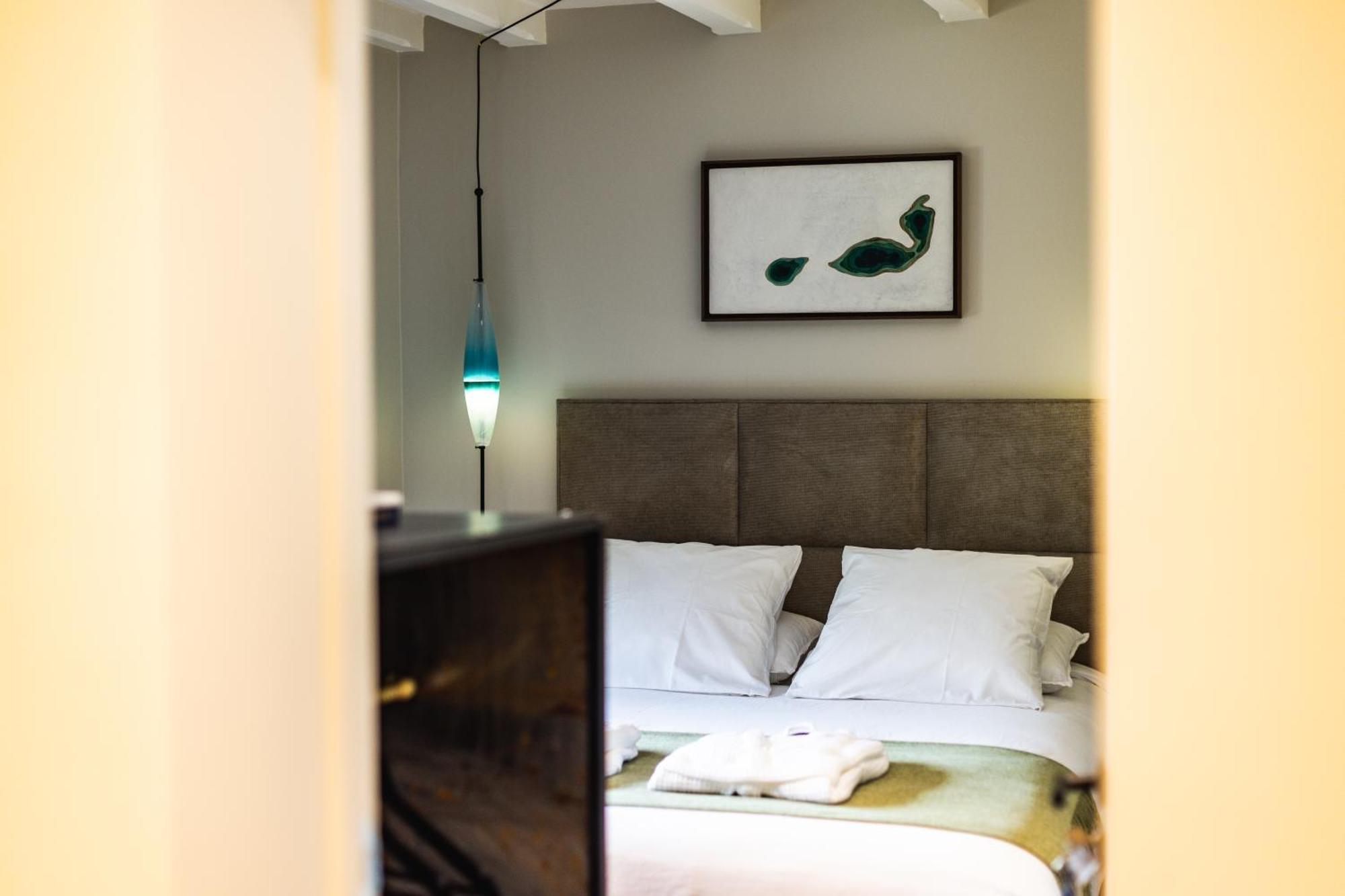 La Sainthilarienne Bed & Breakfast ภายนอก รูปภาพ