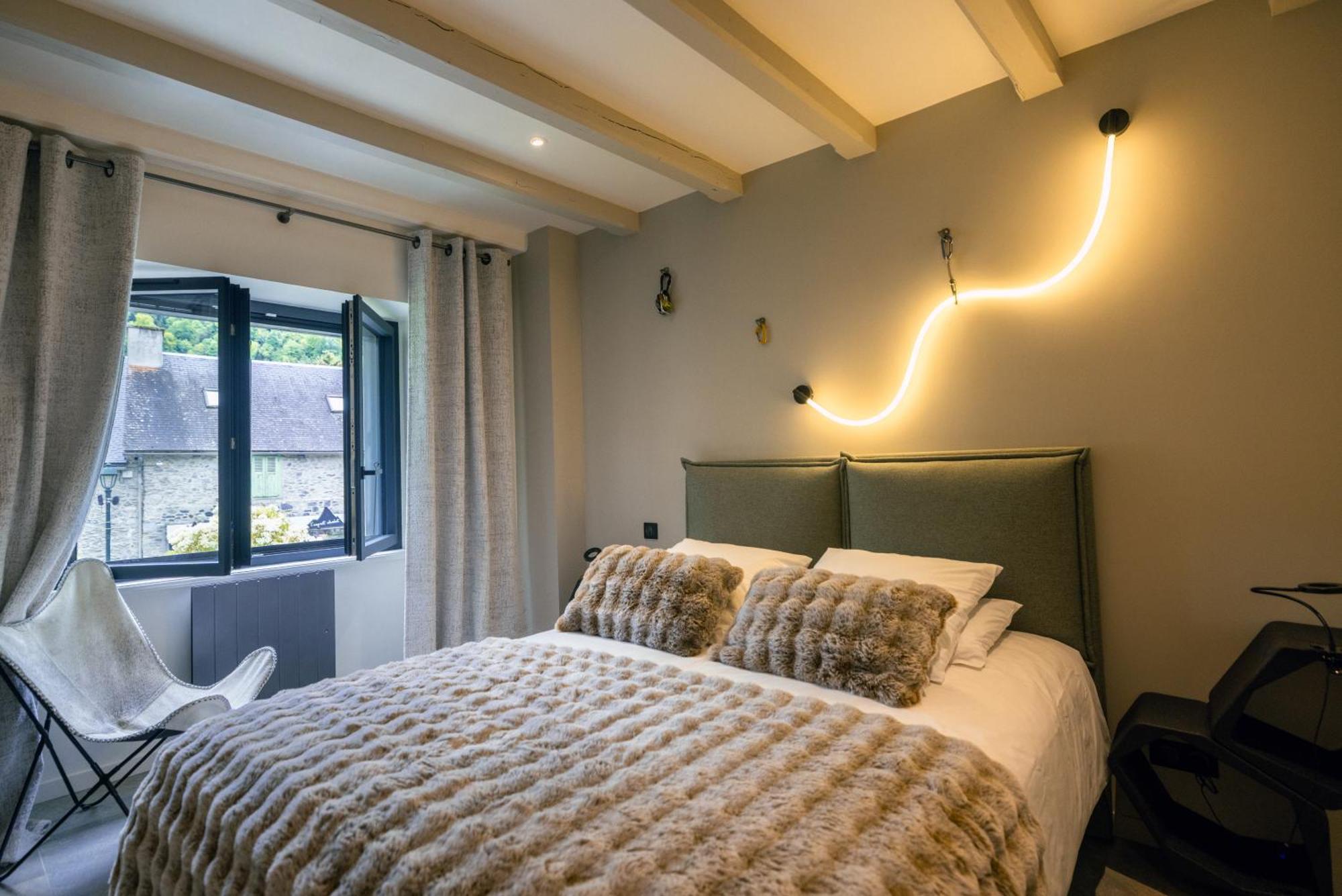 La Sainthilarienne Bed & Breakfast ภายนอก รูปภาพ